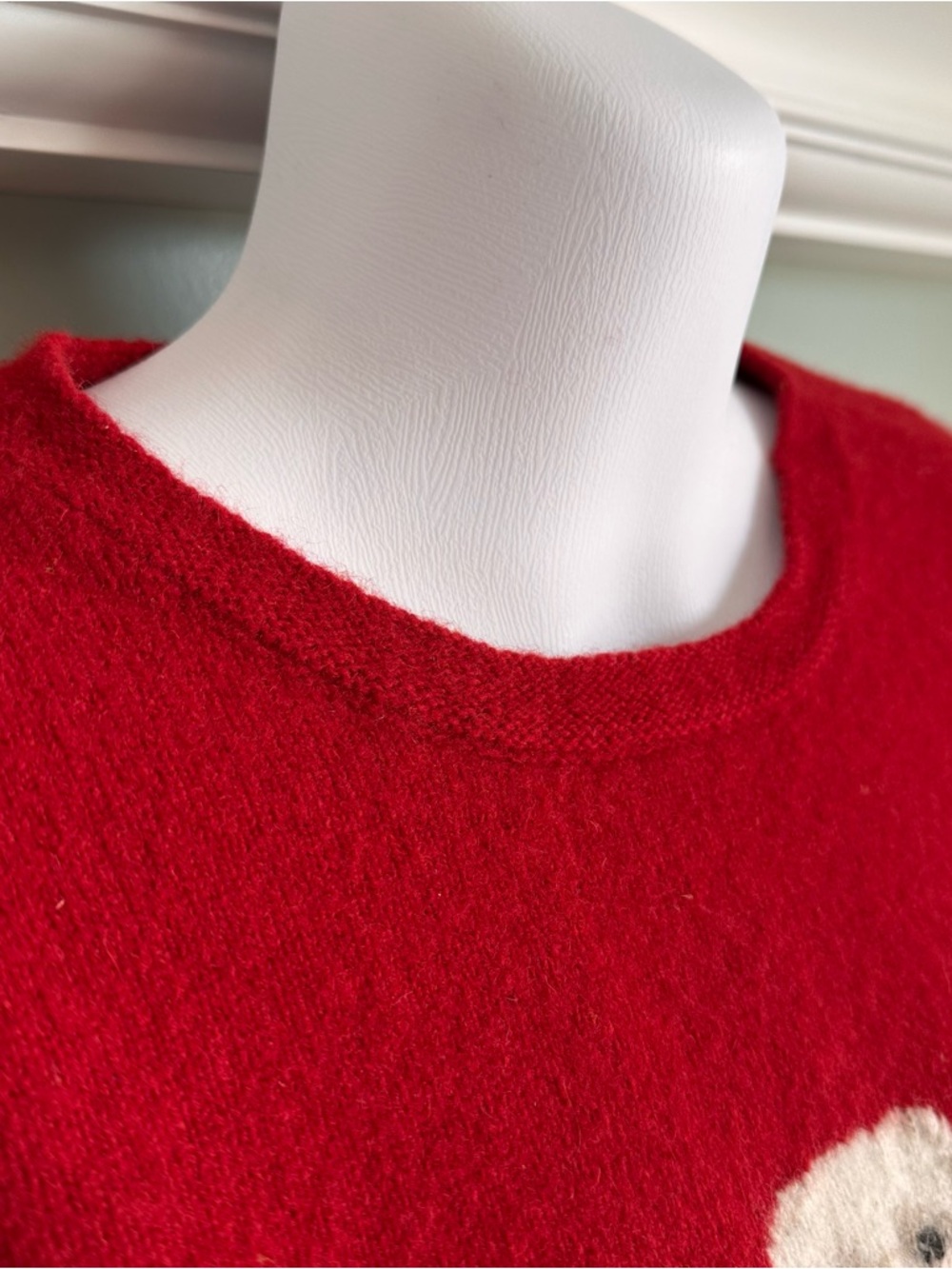 Orvis Red Sweater with Cream Dog Motif Women’s Size Large - Picture 5 of 12
